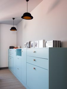 Commode et luminaires