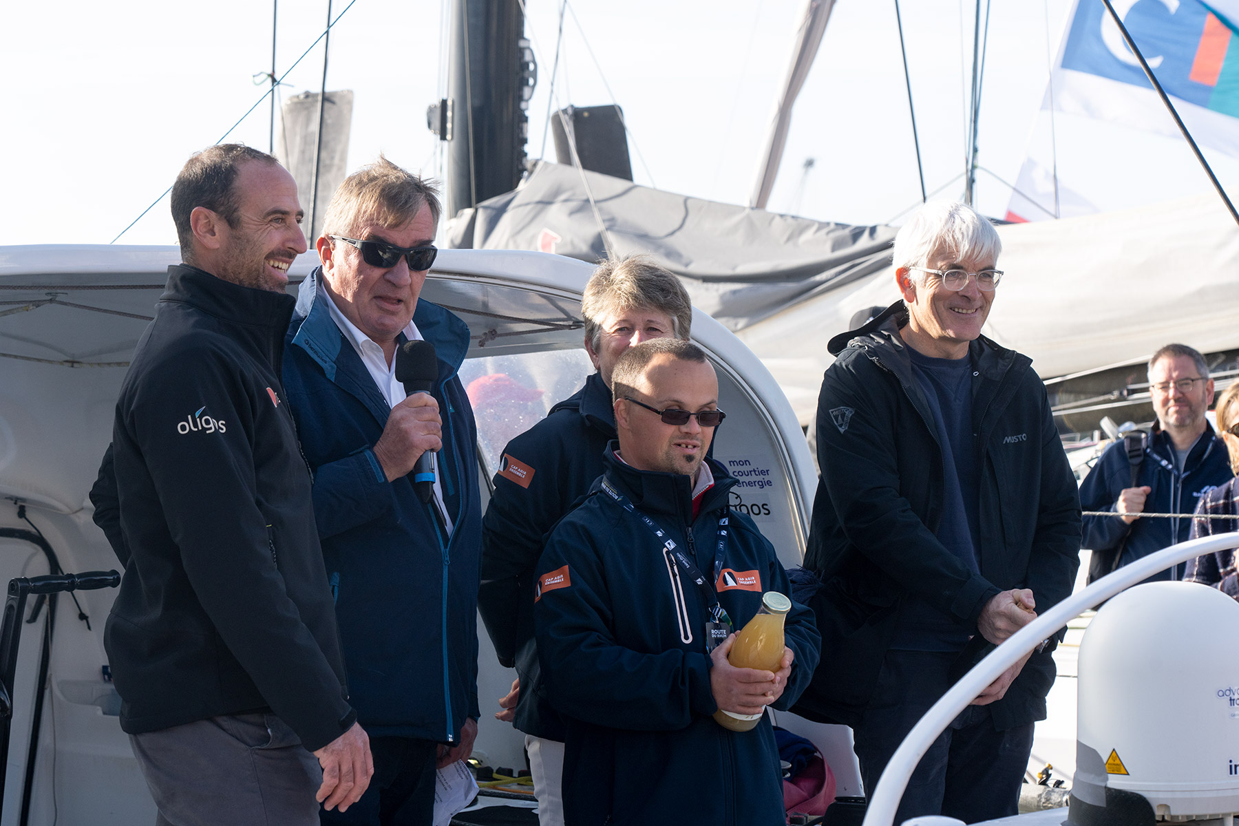 https://www.ateliercompostelle.com/wp-content/uploads/2022/11/2022_1102_Sailing_RouteDuRhum_CAE_Bapteme_DSC09560.jpg